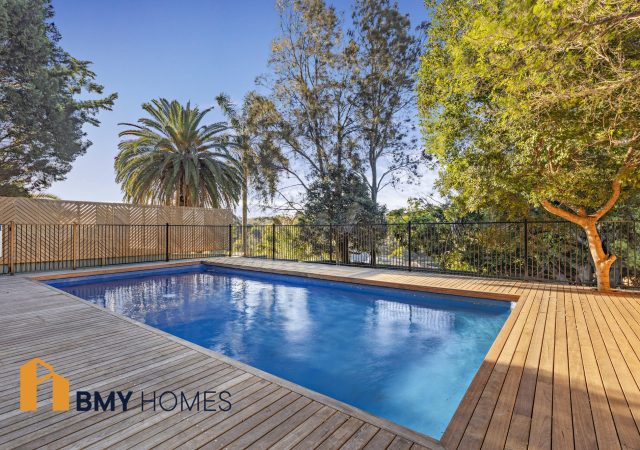 Gladesville pool and timber deck