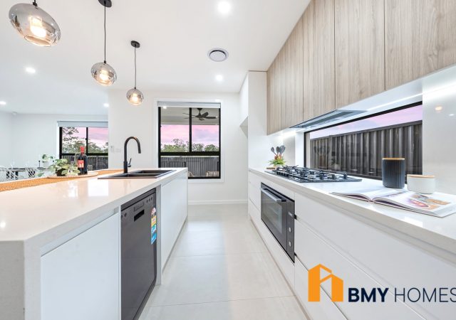 Greenough finished kitchen